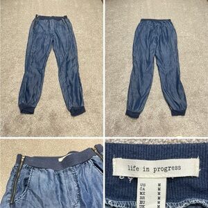Life in progress womens pull on joggers pants sz medium chambray blue denim